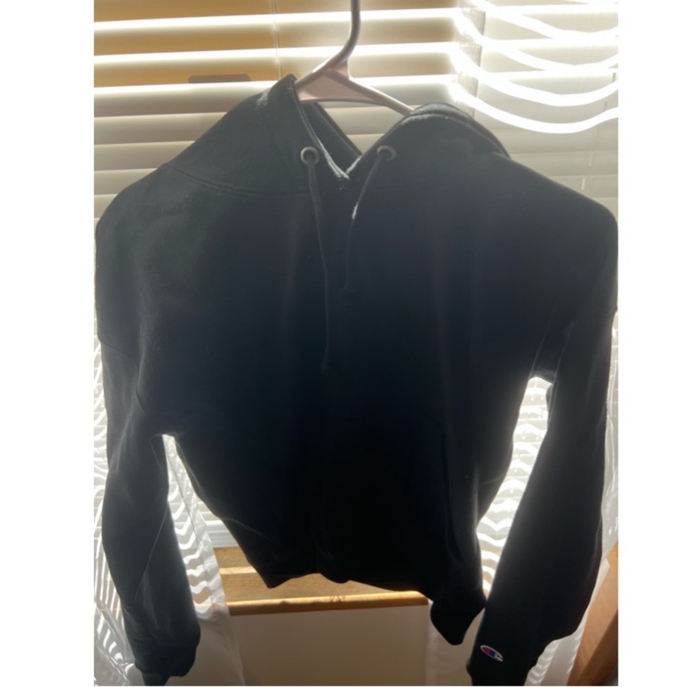 PERFECT CONDITION BLACK CHAMPION HOODIE